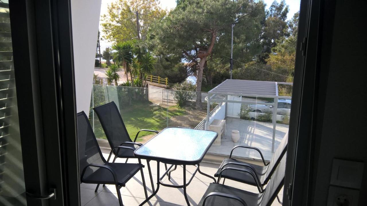 Divine Luxury Apartments Toroni Exterior foto